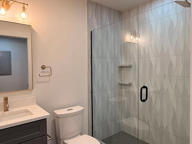 97 Condor St #2 — Photo 4