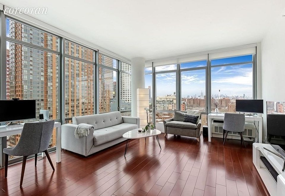 1st image of 81 Fleet Pl APT 8A