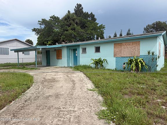 2nd image of 1322 W 26th St