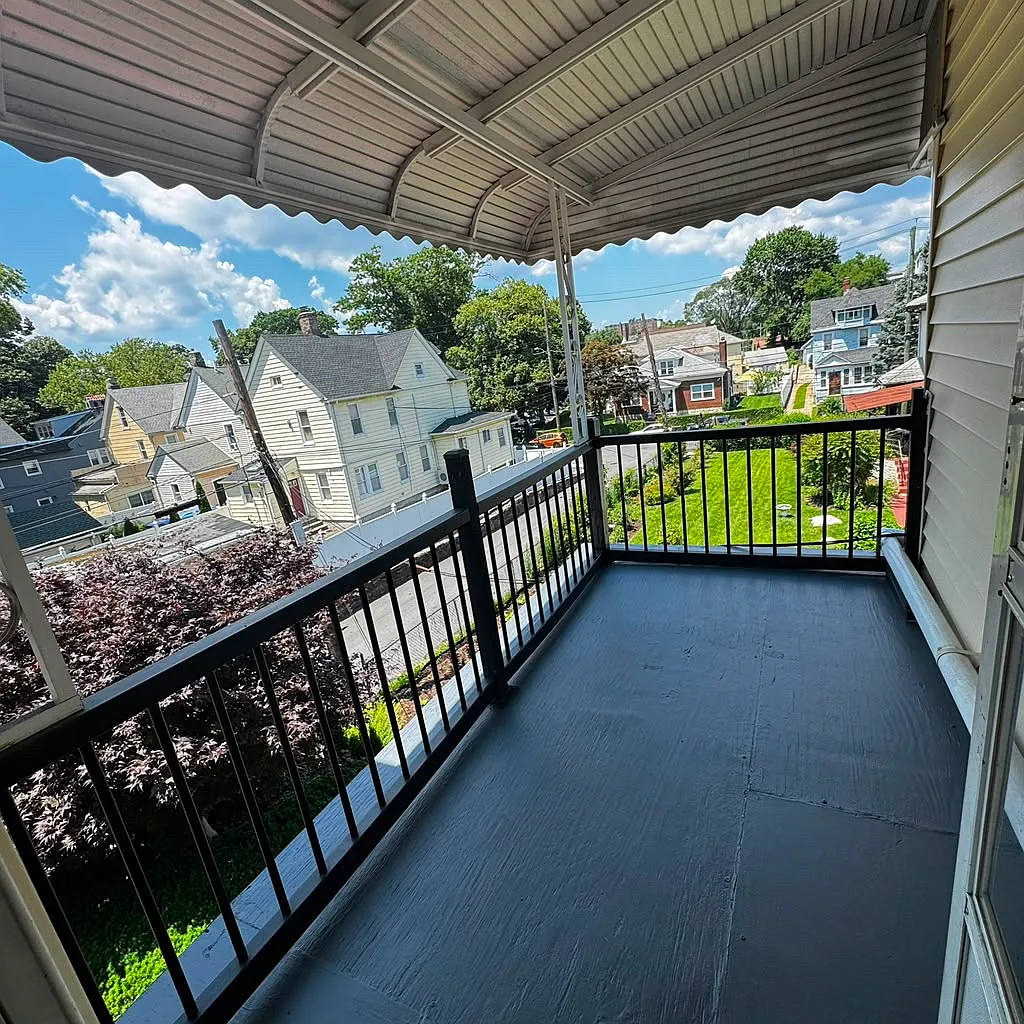 Nuber Ave, Mount Vernon — Photo 1