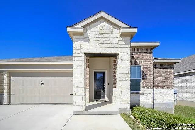 Building Photo - 31661 Nimbus Dr