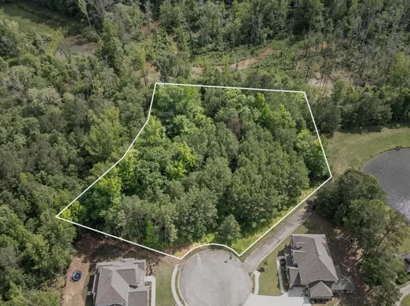 462 Manchester Ln, Villa Rica, GA 30180