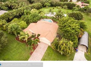 16730 SW 52nd Pl, Southwest Ranches, FL 33331