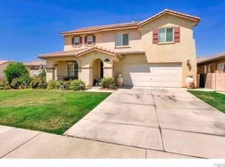 13750 Sahara Ln, Victorville, CA 92394