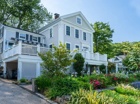 105 River Road, Groton, CT 06355