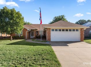 4 Pilot Point Dr, Wichita Falls, TX 76306