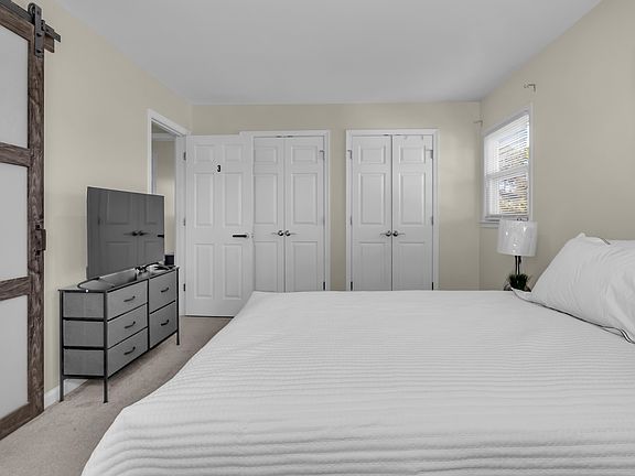 2nd Floor Bedroom 3 with Ensuite