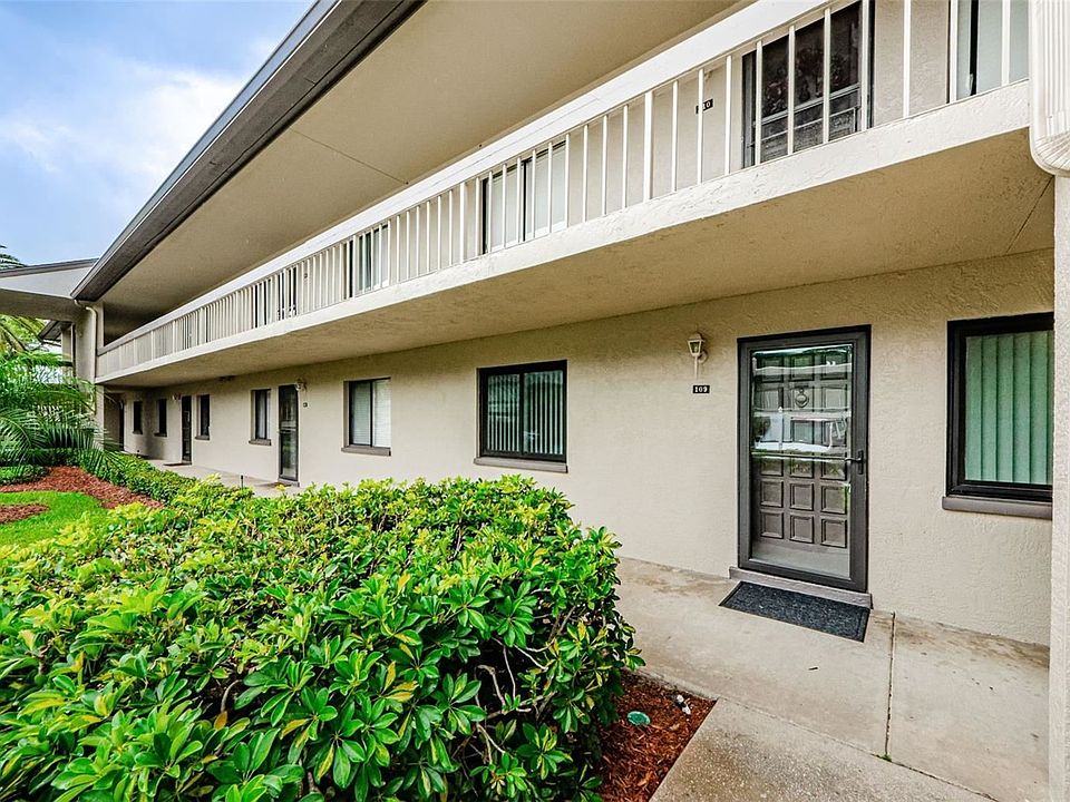 1st image of 109 Nina Way #109