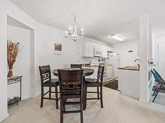 3rd image of 8649 Southbridge Dr. #H