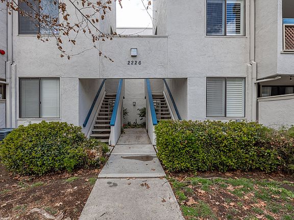 2nd image of 2226 River Run Dr Unit 165