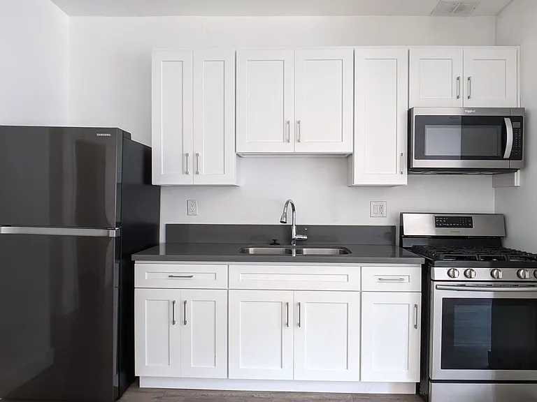 722 S Manhattan Pl — Photo 16