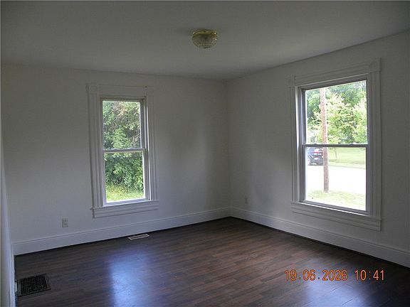 3rd image of 16 S Maple St
