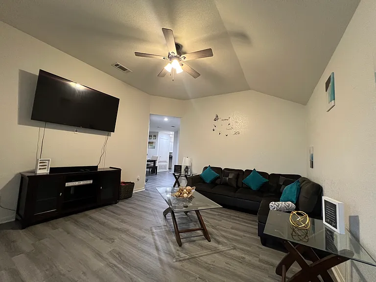 2914 Starlight Dr #B — Photo 14