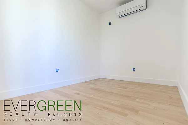 Rented by Pinn Realty | media 27