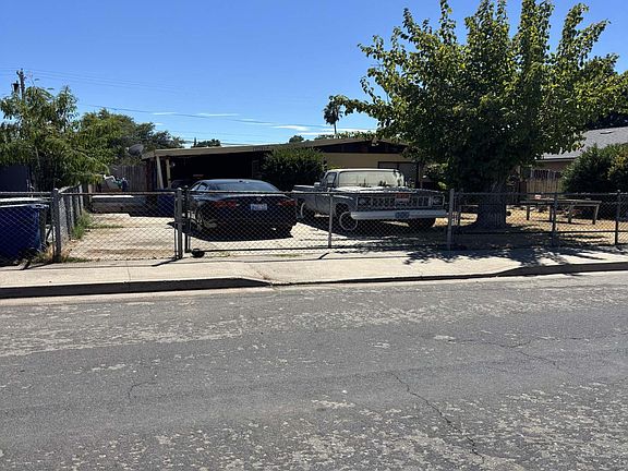 3rd image of 1528 W 9th St