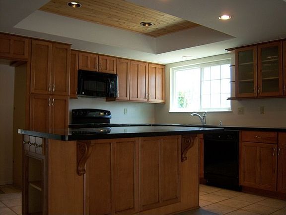 Beautifully remodeled kitchen