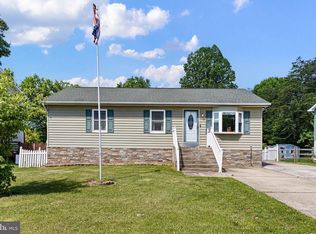 3004 Rosetree Ln, Newark, DE 19702