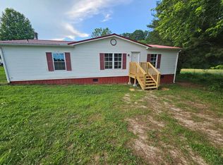 956 Tollisontown Rd, Sparta, TN 38583