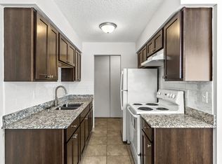 3530 18th Ave S #9, Minneapolis, MN 55407