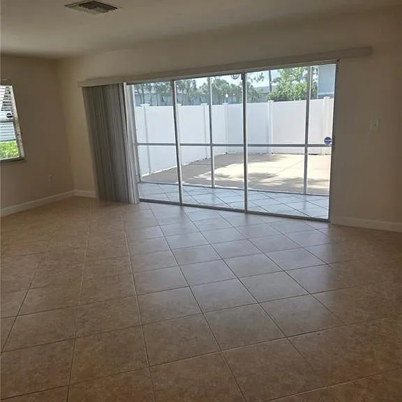 25488 Cockleshell Dr #706 — Photo 5