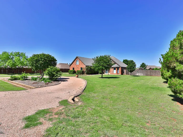 342 Pilgrim Rd — Photo 46