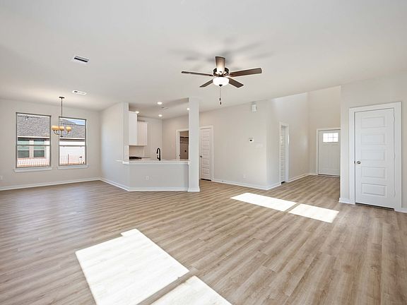 25510 Blossom Court - Rockport - Family Room
