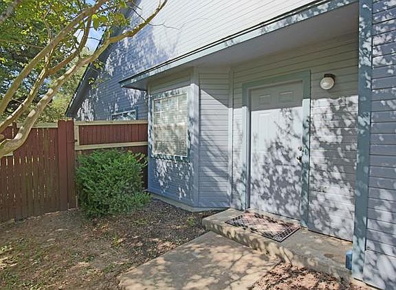 3rd image of 11607 Rustic Rock Dr #A
