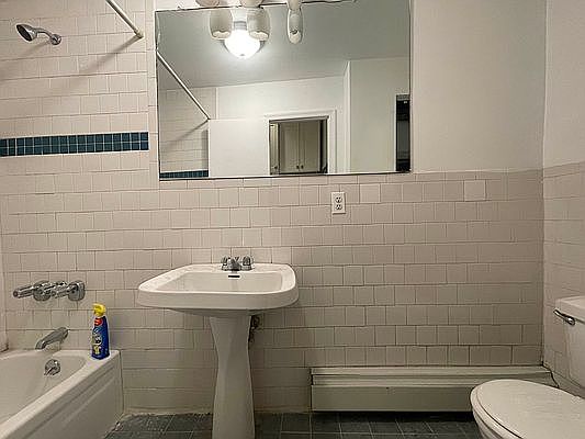 3rd image of 57 Clinton St #2CN