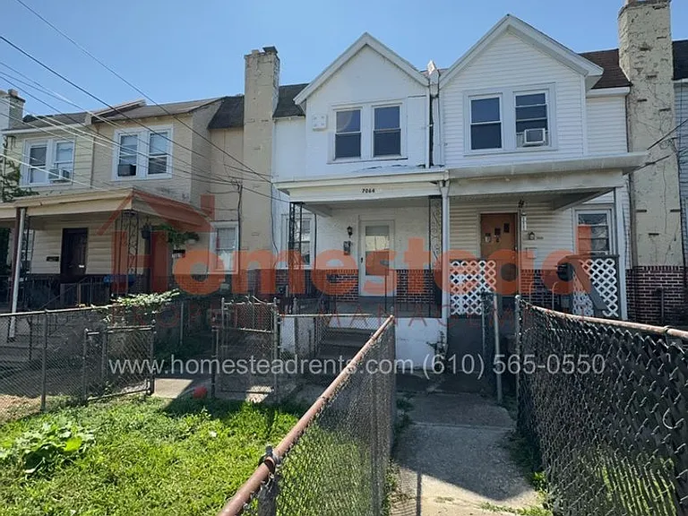 7064 Clover Ln — Photo 1
