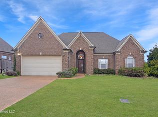 404 Robin Cv, Senatobia, MS 38668