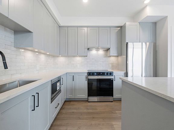 3rd image of 17783 56a Ave #D261