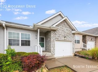 1620 Ridgeway Dr, Raymore, MO 64083