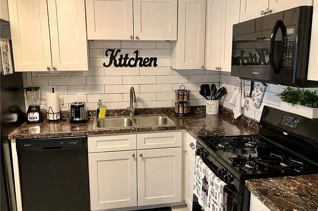 1 bed, 768 sqft, $1,195 — Photo 3