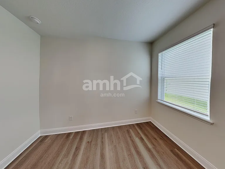 5666 Oesterle Rd — Photo 12