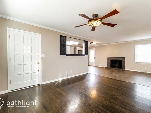 2nd image of 9503 Grandview Dr