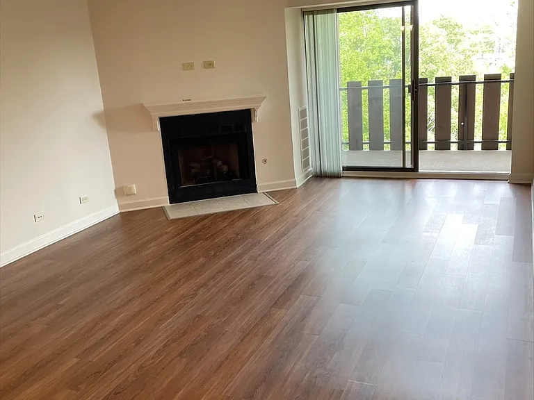 1655 Lake Cook Rd #343 — Photo 6