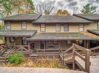 2 Mountain View Ct, Waleska, GA 30183