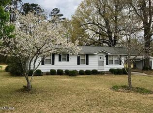 5307 Level Acres Dr, Macon, GA 31217