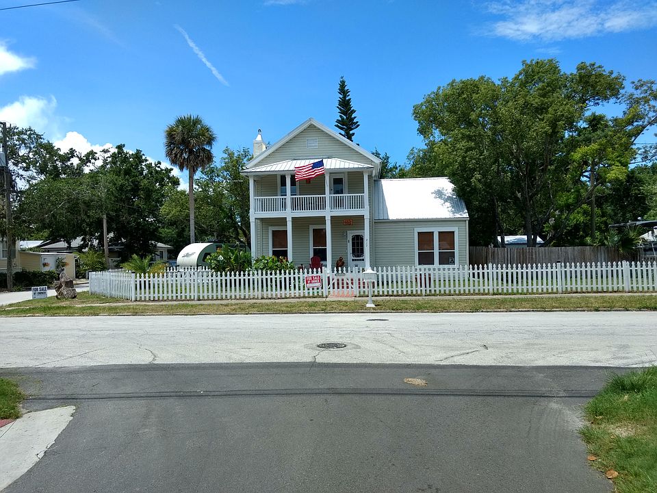 1st image of 217 Mary Ave