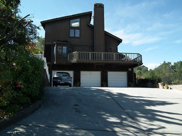 1st image of 18350 Laurel Dr