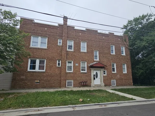 5671 W Fulton St, Chicago, IL 60644