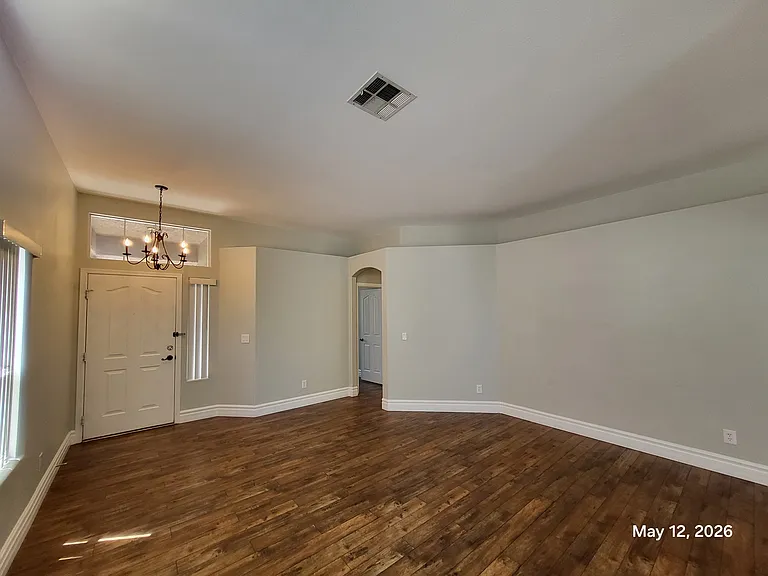 10124 Hill Country Ave — Photo 3