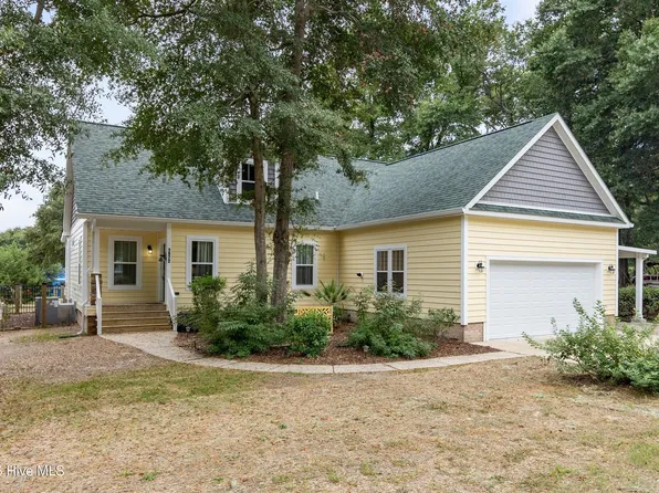 1972 Goose Creek Road SW, Ocean Isle Beach, NC 28469