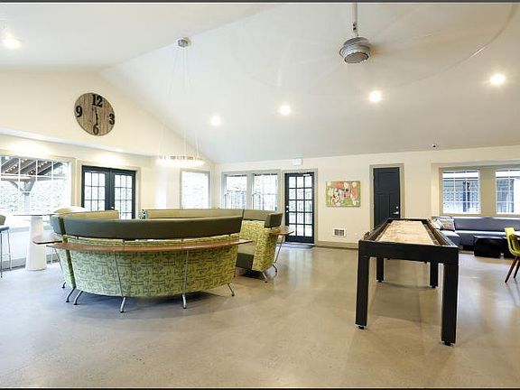 5th image of 5431 Village Park Dr SE #3023