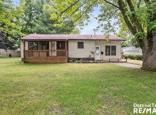 1010 N 5th St, Greenville, MI 48838