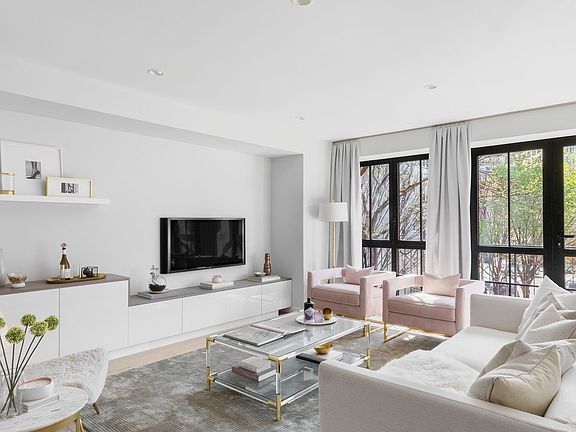 2nd image of 54 Macdougal St #2