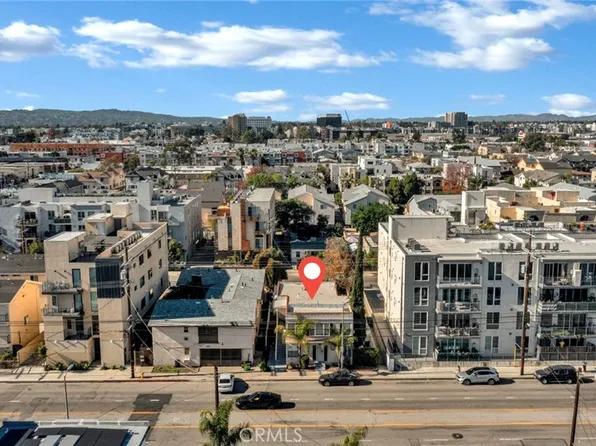 5241 Cahuenga Blvd, North Hollywood, CA 91601