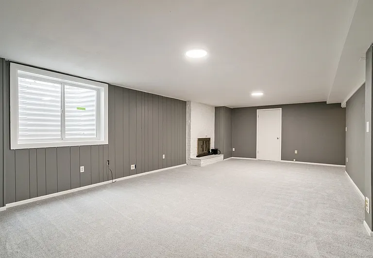 3991 S Hillcrest Dr — Photo 29