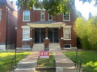 2127 Russell Blvd #B, Saint Louis, MO 63104