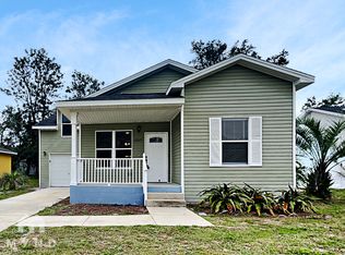 3217 Spooner Dr, Plant City, FL 33563